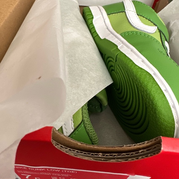 Nike Dunk Low Toddler - Picture 2 of 4